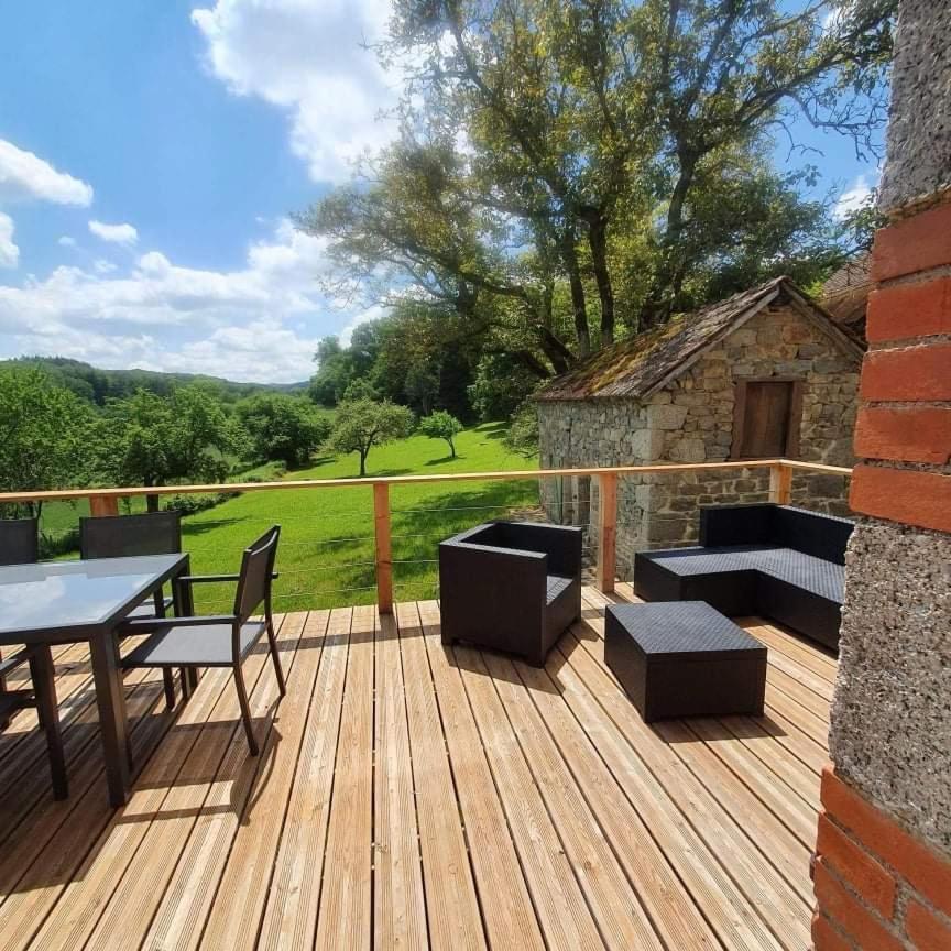 Gite Les Hauts De Villemaloux Dontreix Екстериор снимка